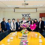 KEIEIJUKU COMMUNITY VISITS AND CONGRATULATES VJCC INSTITUTE AND FOREIGN TRADE UNIVERSITY ON VIETNAMESE TEACHERS’ DAY 20/11
